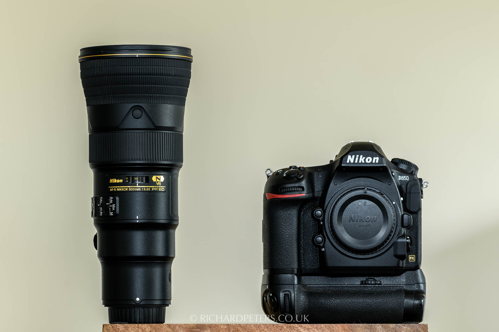 Nikon 500 f5.6 PF review. On safari with the small lens packing a